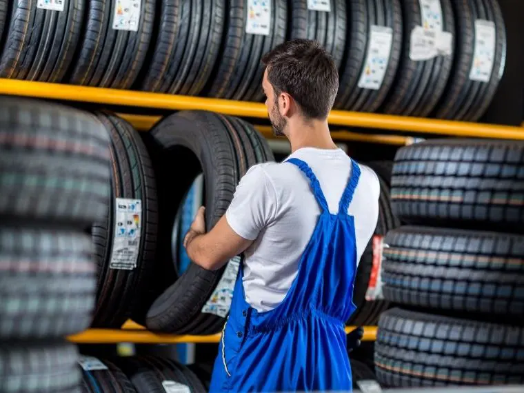 Menemen Oto Lastikçi